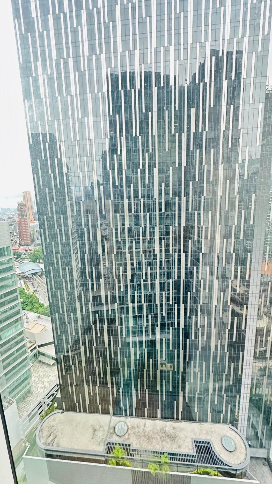 Soho Suites Klcc By Angel กัวลาลัมเปอร์ ภายนอก รูปภาพ