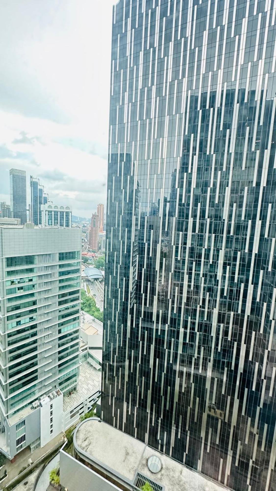 Soho Suites Klcc By Angel กัวลาลัมเปอร์ ภายนอก รูปภาพ